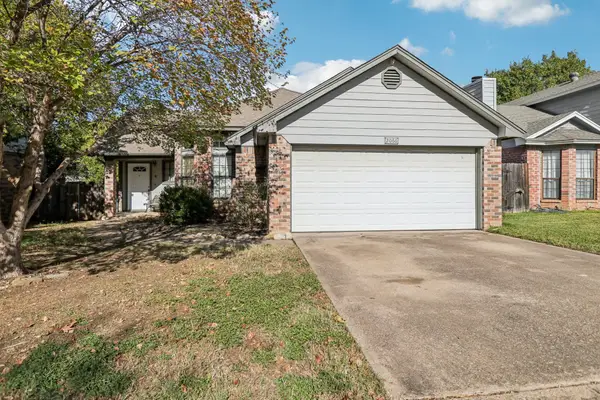 2066 Paint Pony Lane, Keller, TX 76248