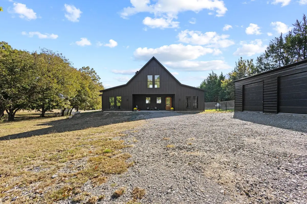 430 N Washburn Road, Bells, TX 75414 - Image #1