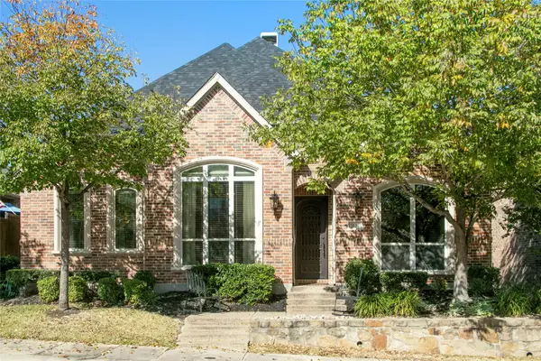 2617 Lady Viviane Lane, Lewisville, TX 75056
