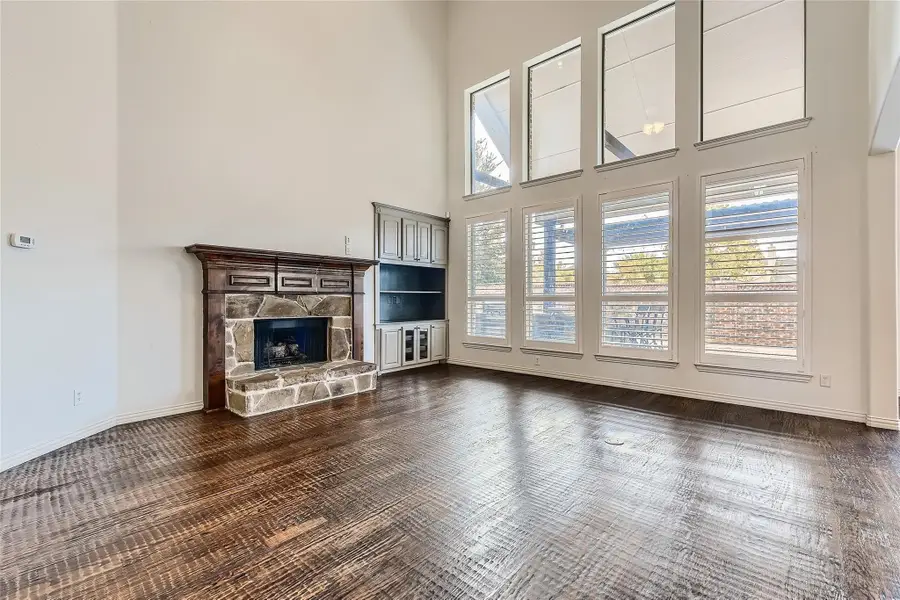 1124 Grant Avenue, Lantana, TX 76226 - Image #3