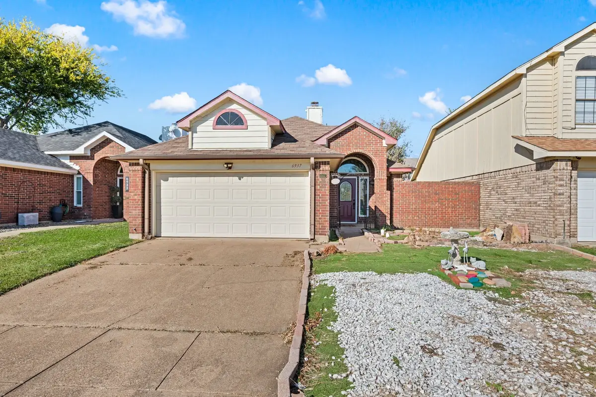 6937 Cheswick Drive, North Richland Hills, TX 76182 - Image #1