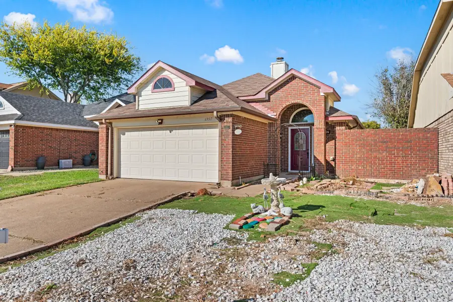 6937 Cheswick Drive, North Richland Hills, TX 76182 - Image #3