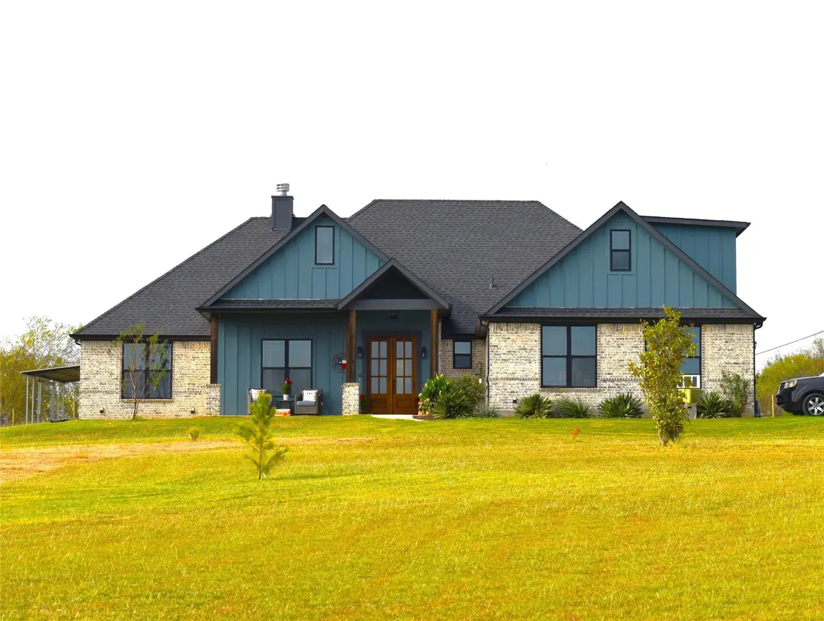 9024 County Road 420, Grandview, TX 76050 - Image #1