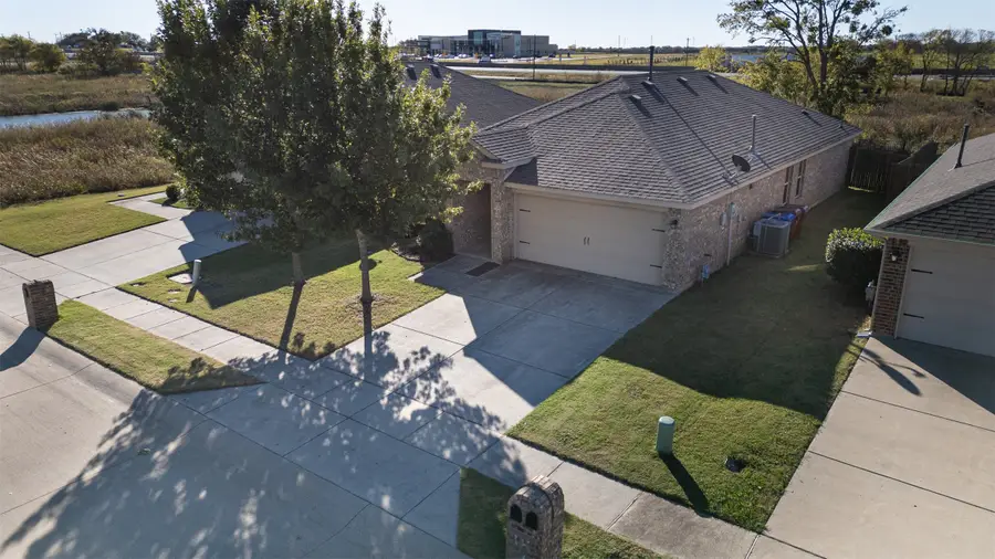 3217 Emory Oak Way, Royse City, TX 75189 - Image #2