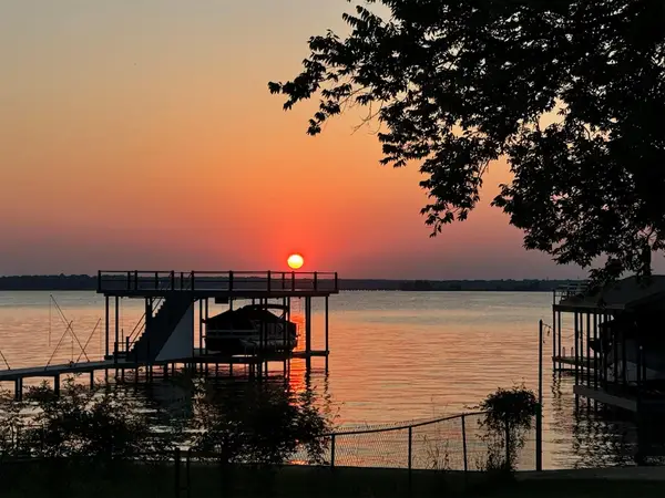 166 Ocean Drive, Gun Barrel City, TX 75156