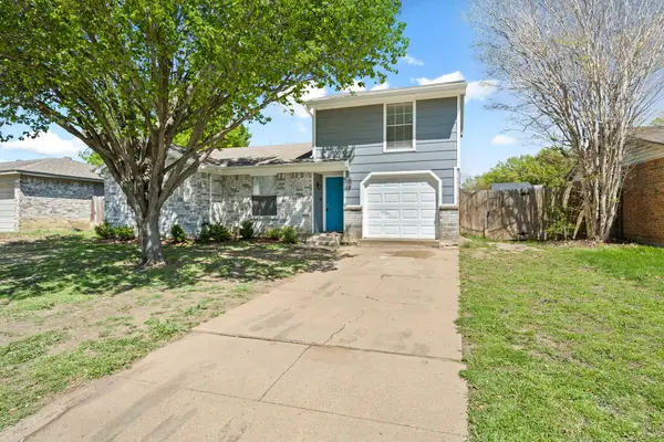 625 Little Lane, Mansfield, TX 76063