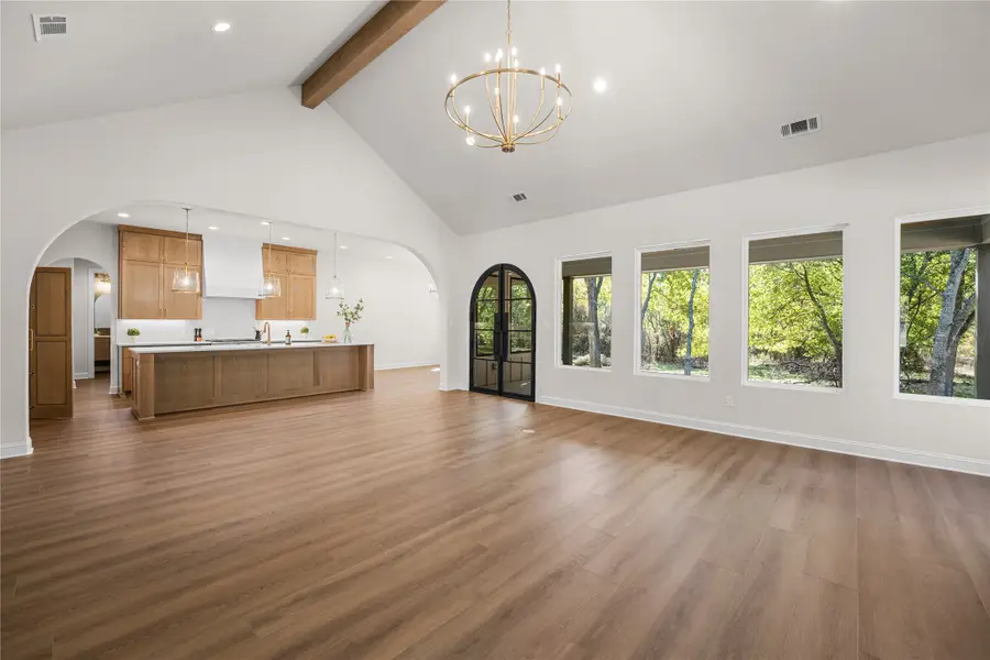 152 N Big Red Way, China Spring, TX 76633 - Image #2