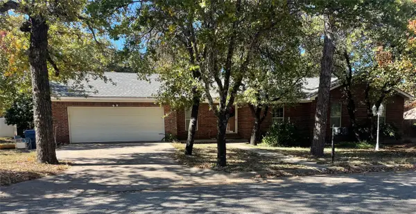 108 Golden Kinglet Lane, Cisco, TX 76437