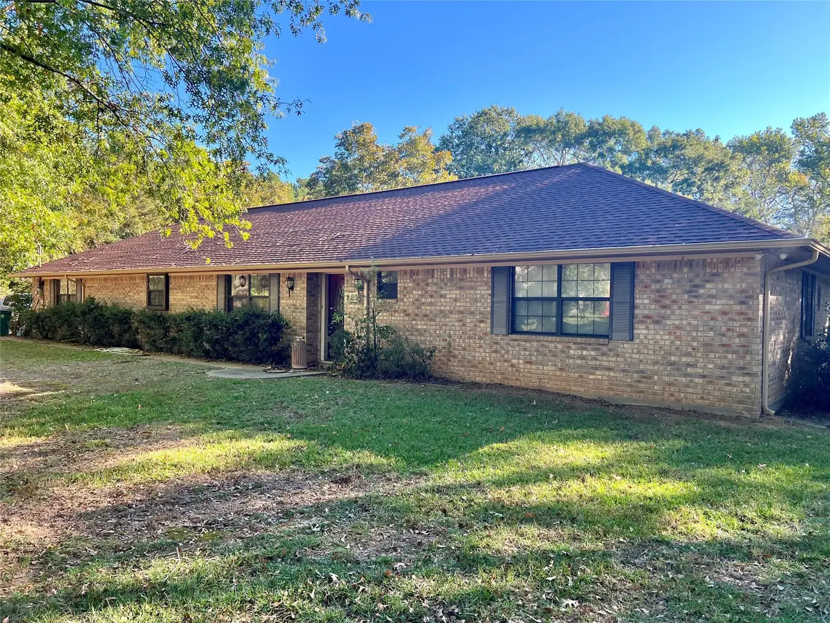 809 S Market Street, Carthage, TX 75633 - Image #1