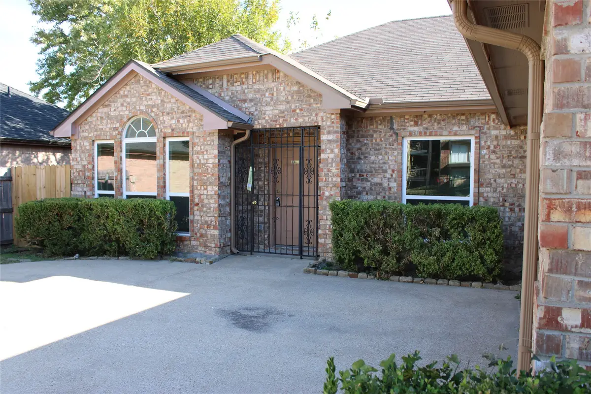 4653 Saint Francis Avenue, Dallas, TX 75227 - Image #1