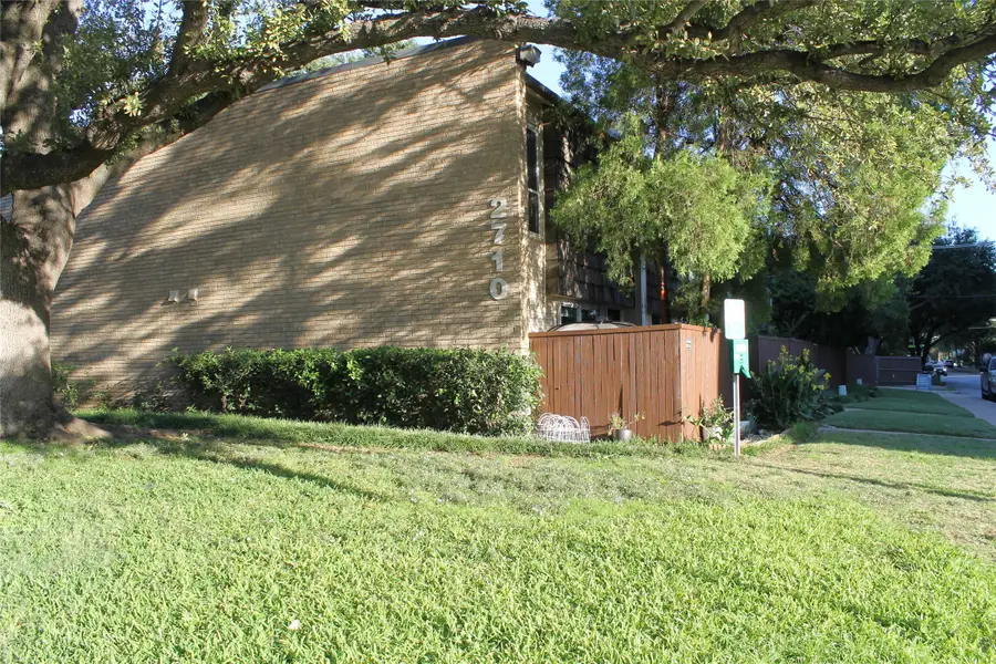 2702 Douglas Avenue #106, Dallas, TX 75219 - Image #2