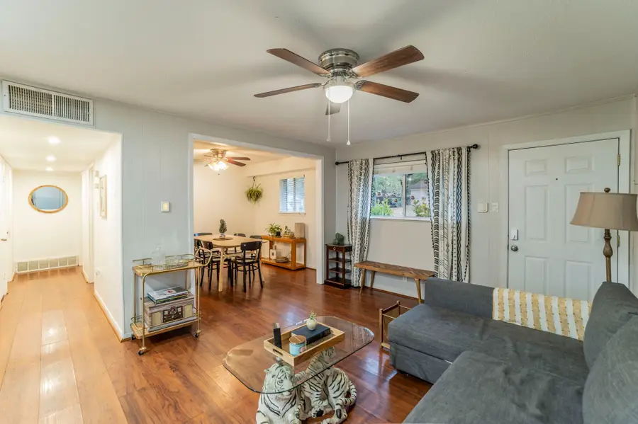 1903 Dogwood Drive, Arlington, TX 76012 - Image #2