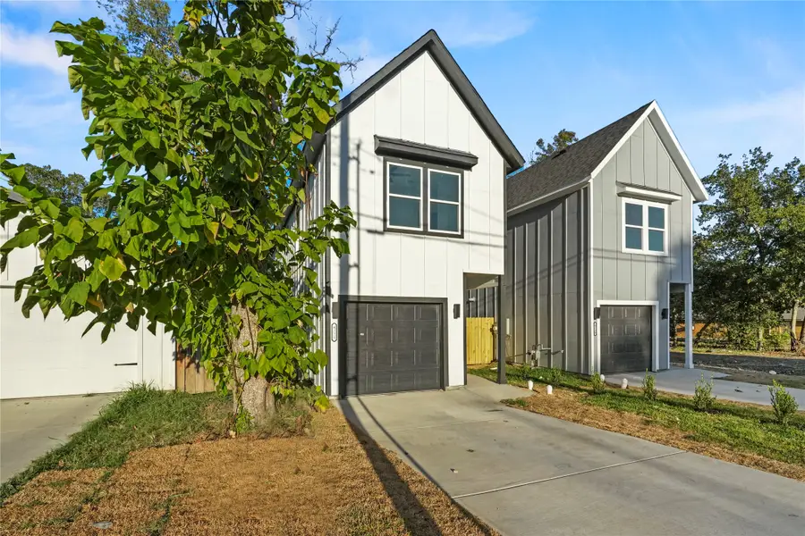 4228 Aztec, Dallas, TX 75216 - Image #2