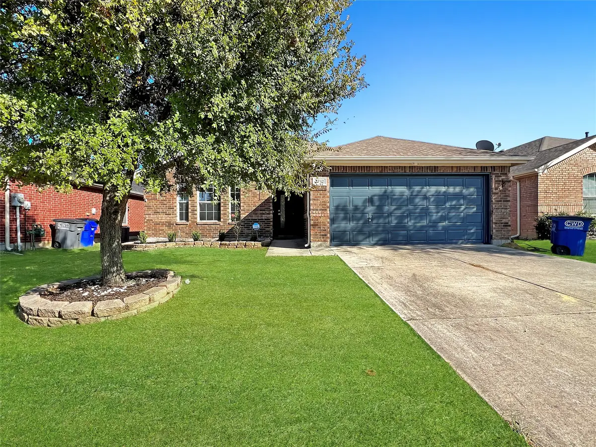 2712 Dawn Spring Drive, Little Elm, TX 75068 - Image #1
