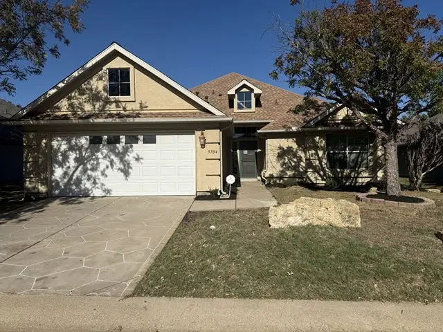 9704 Pinewood Drive, Denton, TX 76207 - Image #1