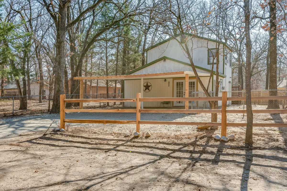 135 Oak Haven Drive, Gun Barrel City, TX 75156 - Image #1