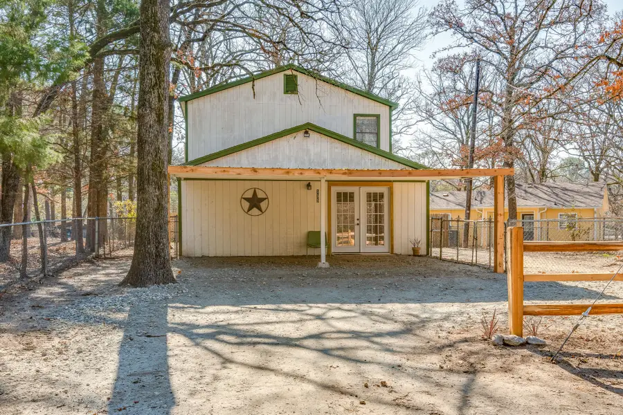 135 Oak Haven Drive, Gun Barrel City, TX 75156 - Image #2