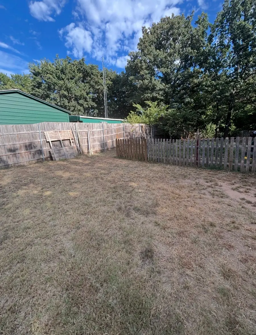 7047 Alcove Street, Azle, TX 76020 - Image #2