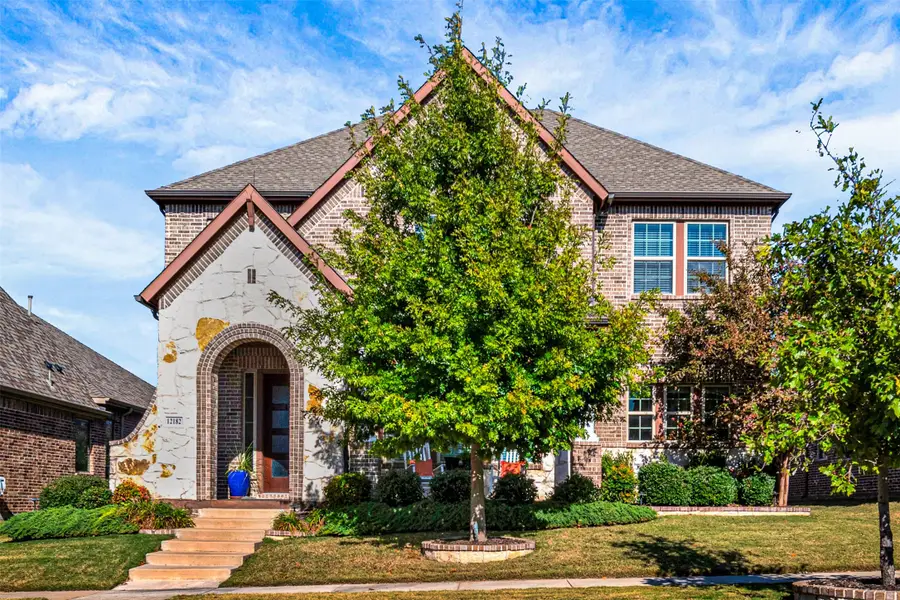 12182 Curry Creek Drive, Frisco, TX 75035 - Image #2