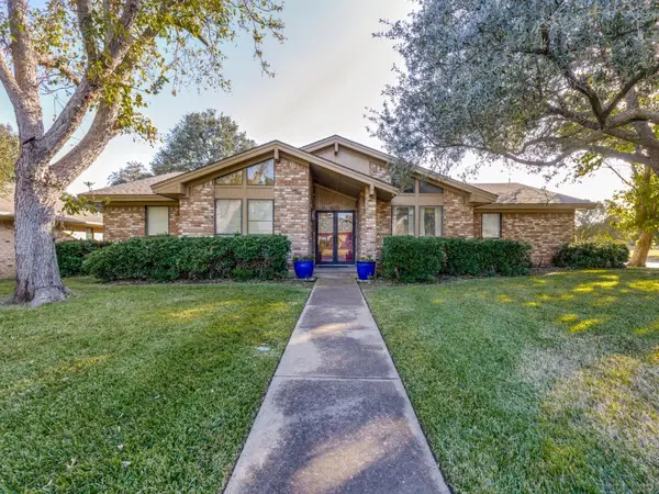 4225 Capilla Street, Fort Worth, TX 76133