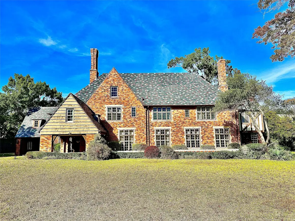 6835 Westlake Avenue, Dallas, TX 75214 - Image #1