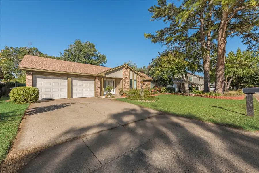 1719 Princeton Drive, Arlington, TX 76015 - Image #2