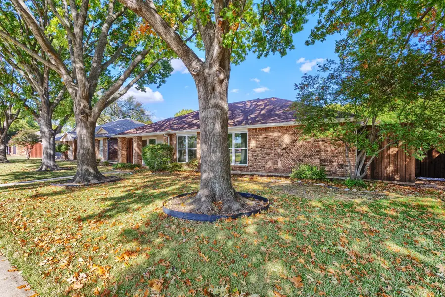 1009 Hanover Drive, Allen, TX 75002 - Image #2