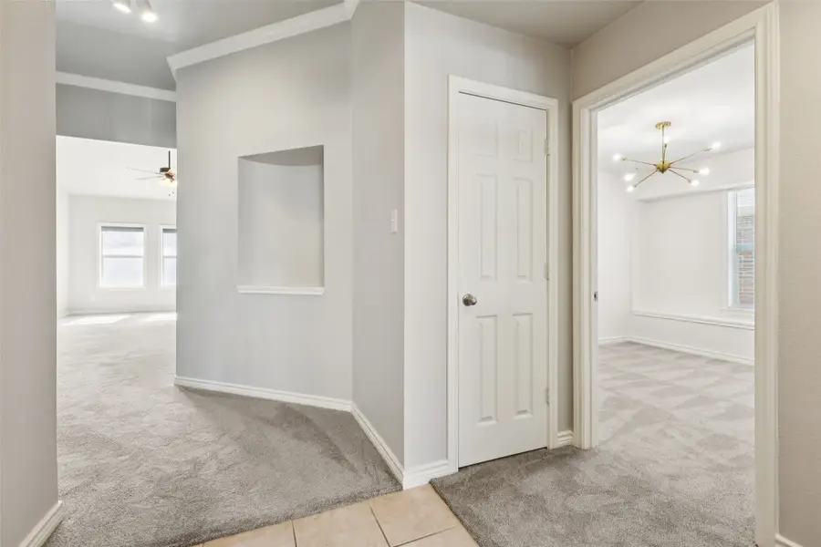 5801 Greenmeadow Drive, Justin Roanoke, TX 76226 - Image #2