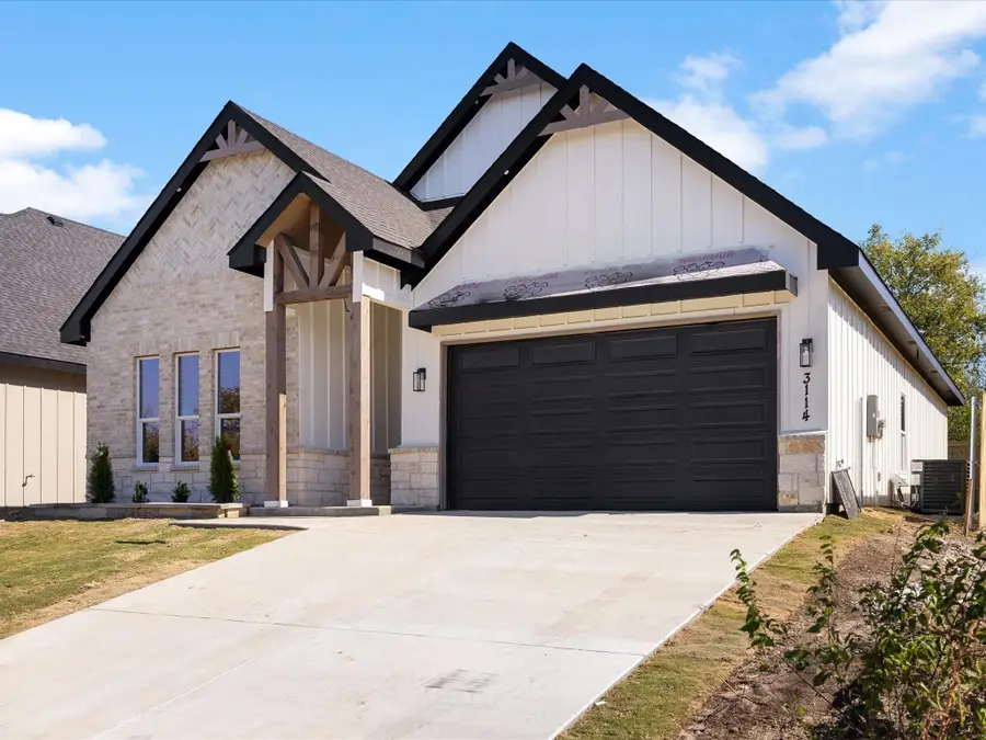 3114 N Pecan Street, Fort Worth, TX 76106 - Image #2
