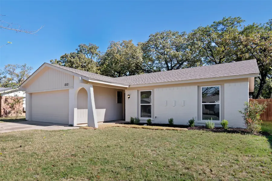 1212 Autumn Oak Drive, Denton, TX 76209 - Image #2