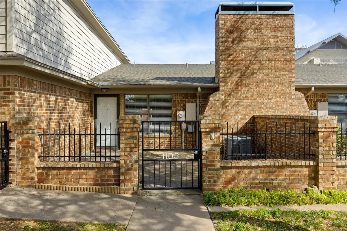 1103 Glenbrook Street, Benbrook, TX 76126 - Image #1