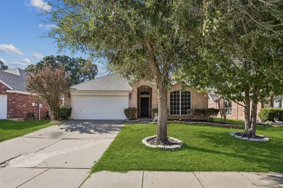 6828 Crenshaw Lane, Denton, TX 76210 - Image #2