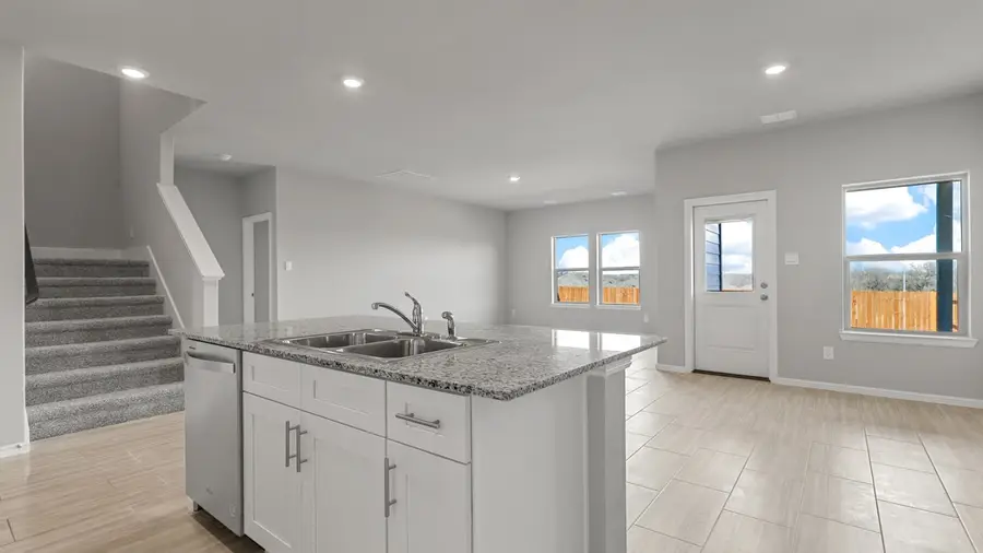 16456 Hudson Prairie Way, Justin, TX 76247 - Image #3