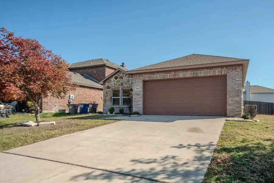 2049 Meadow View Drive, Princeton, TX 75407 - Image #2
