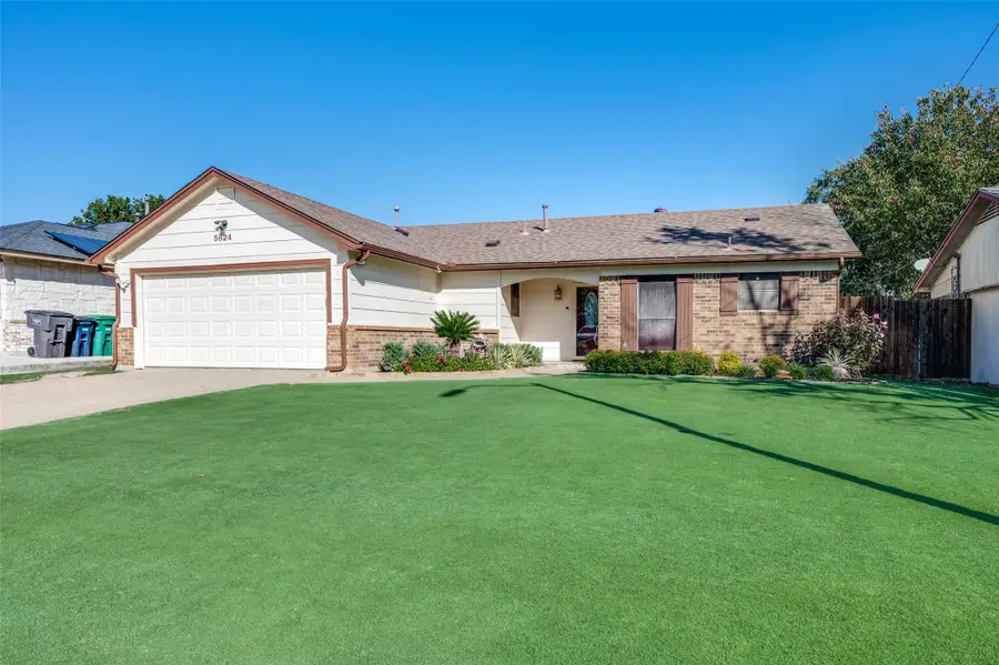 5824 Springtide Drive, Fort Worth, TX 76135 - Image #2