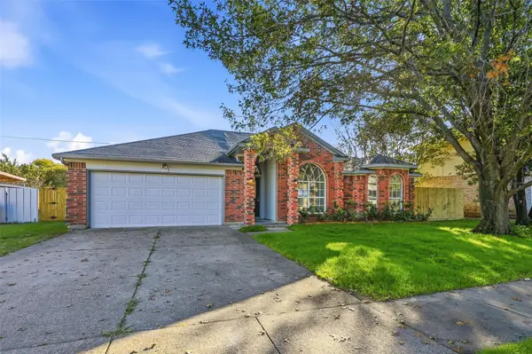 609 Thorton Court, Cedar Hill, TX 75104