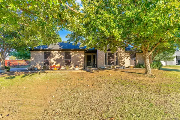 11008 Flores Trail, Crowley, TX 76036