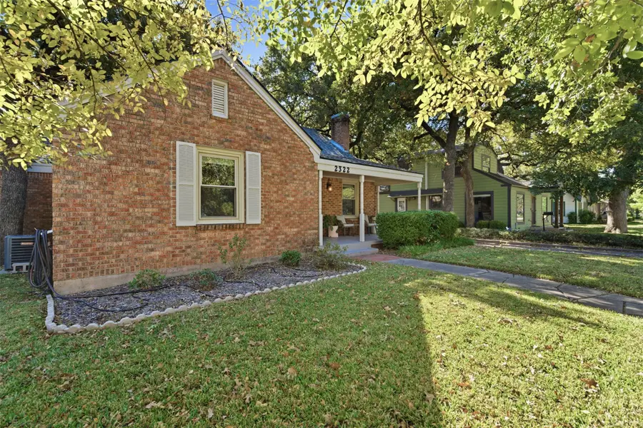 2322 Carnation Avenue, Fort Worth, TX 76111 - Image #2