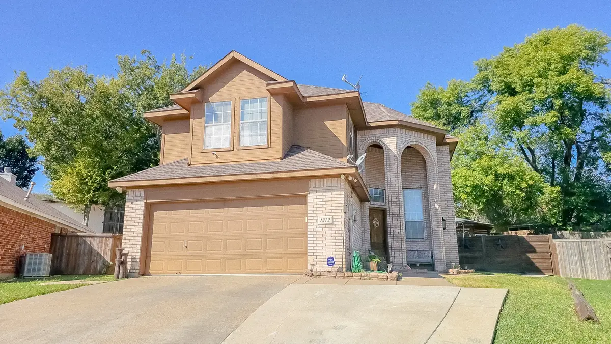 1812 Haley Circle, Carrollton, TX 75006 - Image #1