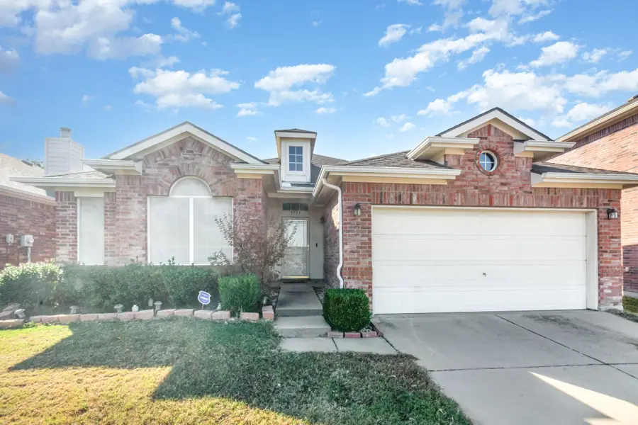5715 Wisdom Creek Drive, Dallas, TX 75249 - Image #2