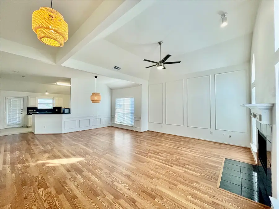 2015 Silverway Lane, Carrollton, TX 75010 - Image #2