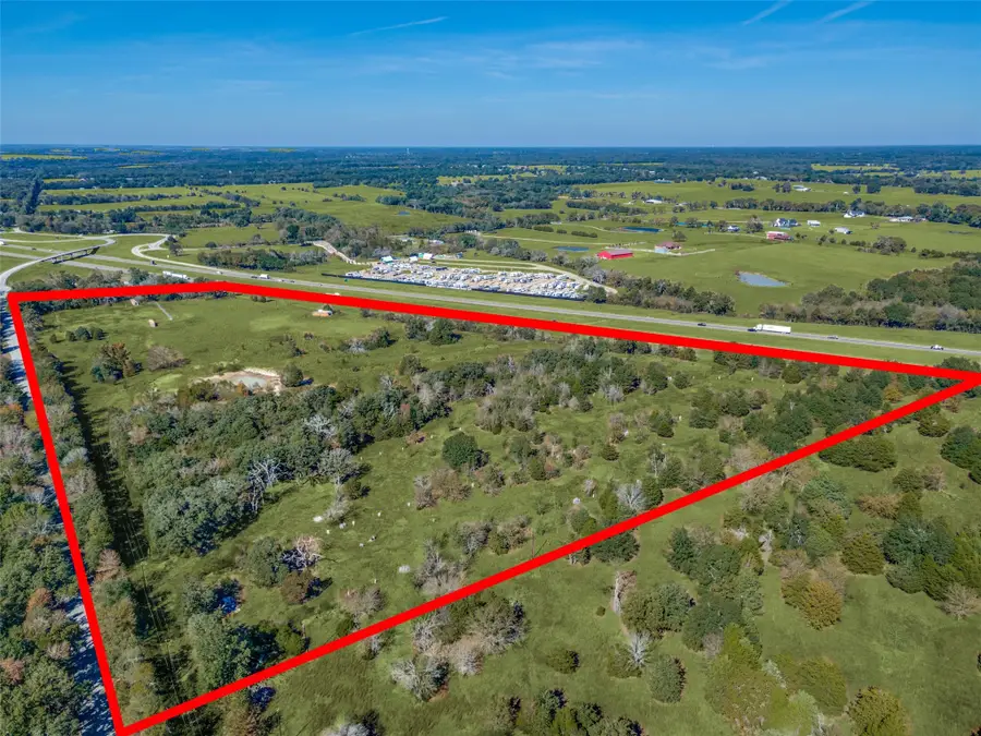 10975 Hiram Road, Terrell, TX 75161 - Image #2