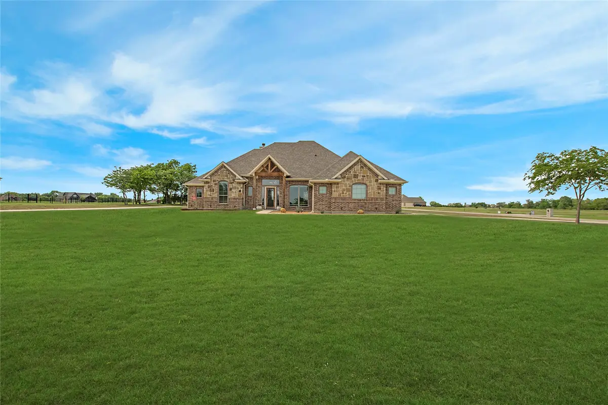 1099 Tawakoni Lane, Wills Point, TX 75169 - Image #1