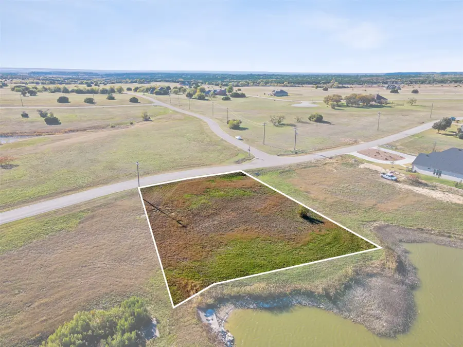 7301 Retreat Boulevard, Cleburne, TX 76033 - Image #3