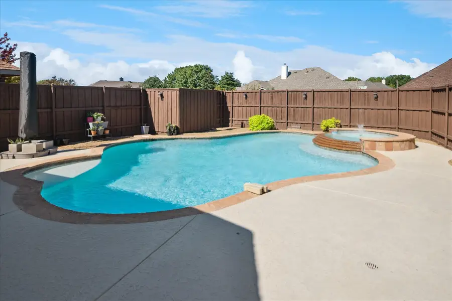 4724 Highlands Drive, McKinney, TX 75070 - Image #2