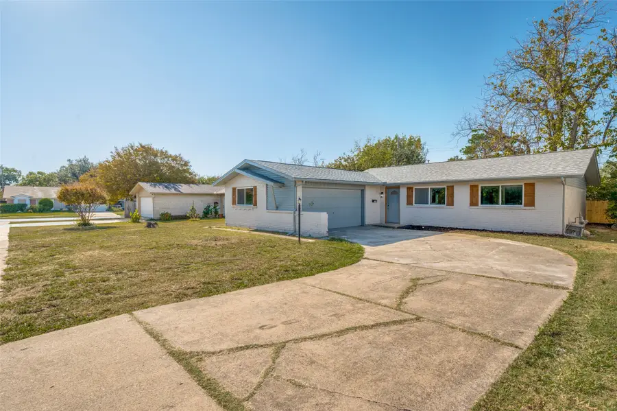 2753 Cartwright Street, Irving, TX 75062 - Image #2