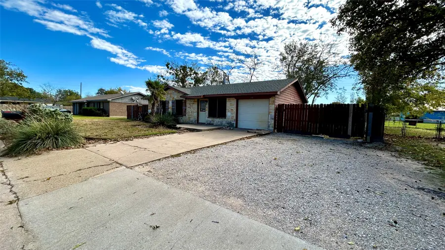 108 Freeman Street, Terrell, TX 75160 - Image #2