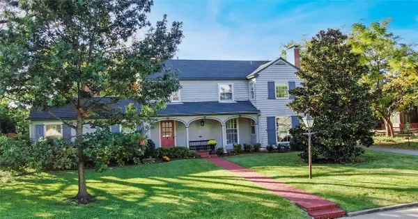 307 N College Street, McKinney, TX 75069