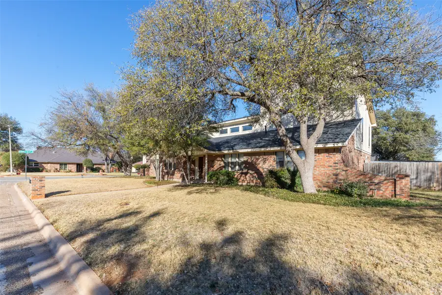 2558 Meadow Lake Drive, Abilene, TX 79606 - #2