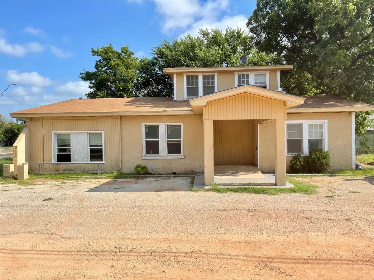 217 S Mockingbird Lane, Abilene, TX 79605 - Image #1